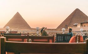 Sphinx Golden Gate Pyramids 4*